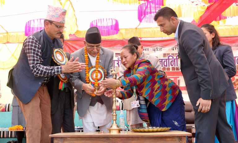 Pm puspa kamal dahal prachand