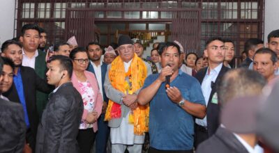 Pm-puspa-kamal-dahal-prachanda-with-people-in-personal-house-2