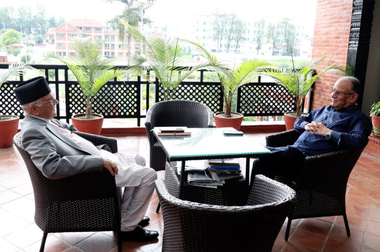 Puspa-kamal-dahal-Prachanda-K.P-Sharma-Oli-2