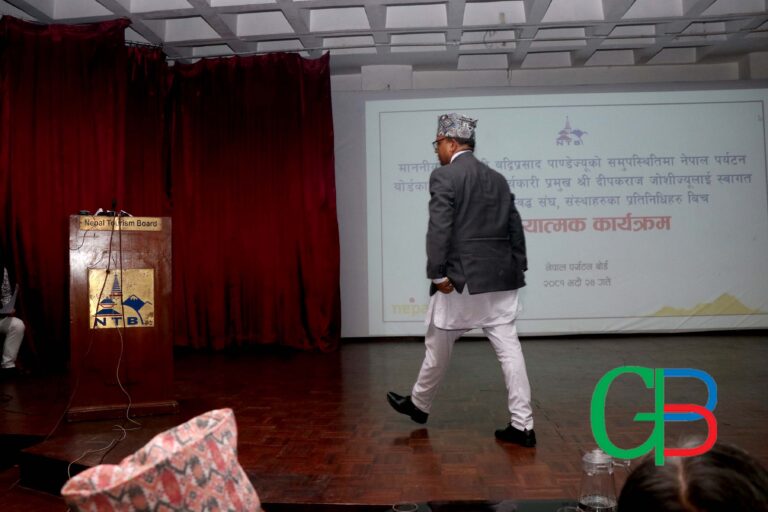Badri-pandeyministerTourism-culture-and-civil-aviation-1
