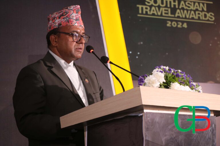 Badri-prasad-pandey_tourism-minister_pata_award-2024-3