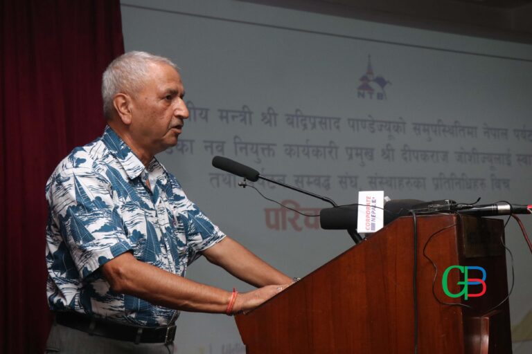 Narendra-dev-Bhattamember-of-secretarypata-1