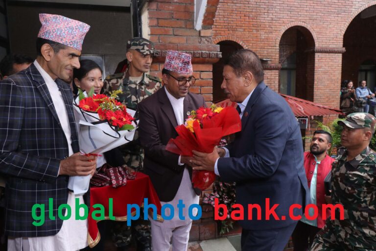 Prakash-man-shing_deputy-priminister_ngov-8