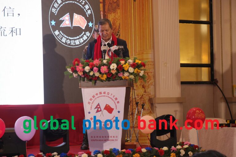 Prithibi-subba-gurun_minister-of-communication-18