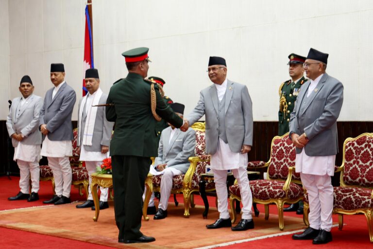 nepal-army_sing-program_rastapati-ram-chandra-poudel-3