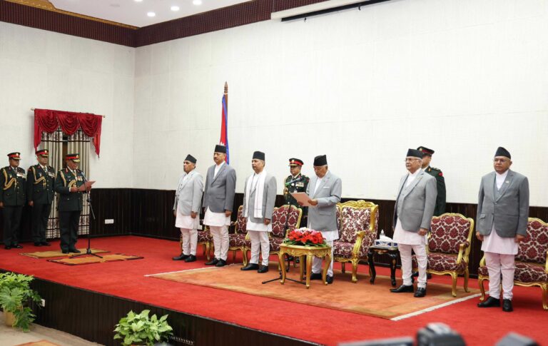 nepal-army_sing-program_rastapati-ram-chandra-poudel-5