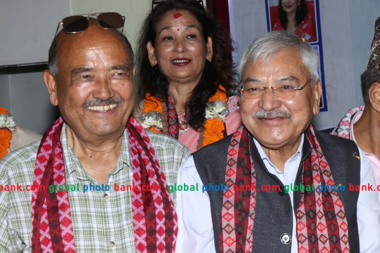 Madan-das-shrestha_artist_surendra-k.c-analyst3