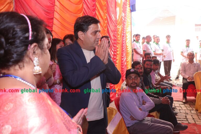 Manoj-gajurel_comedian_artist-49