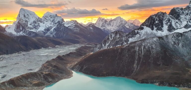 Photo-taken-from-gokyo-ri-height-5357m-district-solukhubu-f