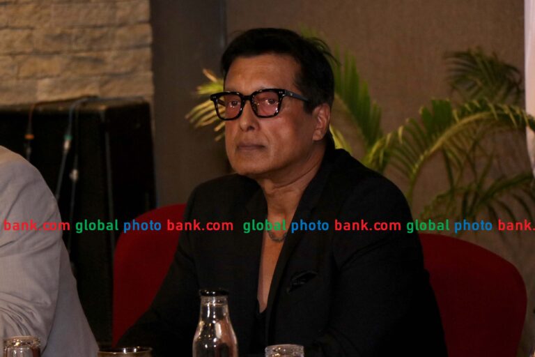 Rajesh-Hamal_artist_great-Actor-6