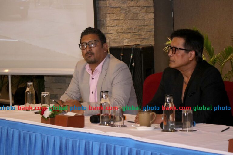Rajesh-Hamal_artist_great-Actor-7