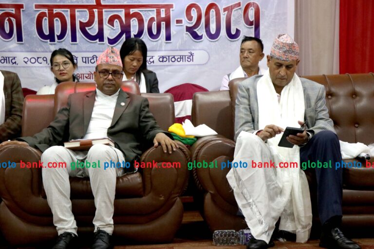 Ram-hari-khatiwada_sabhasad_badri-prasad-pandey_minister-3