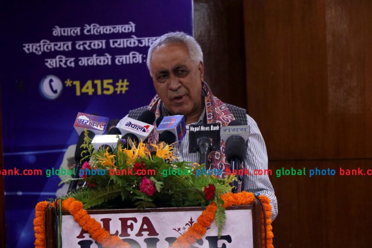 chandra-bhandari_samshad_leader-4