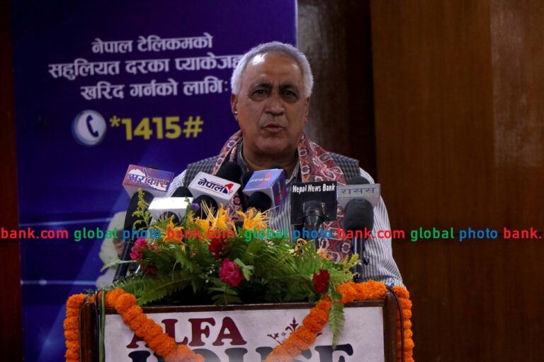 chandra-bhandari_samshad_leader-6