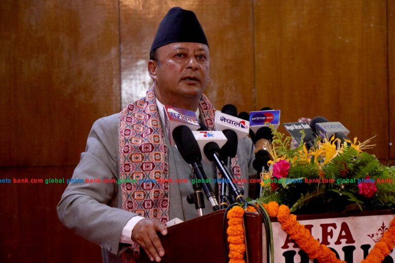 dipak_urja-mantri-2