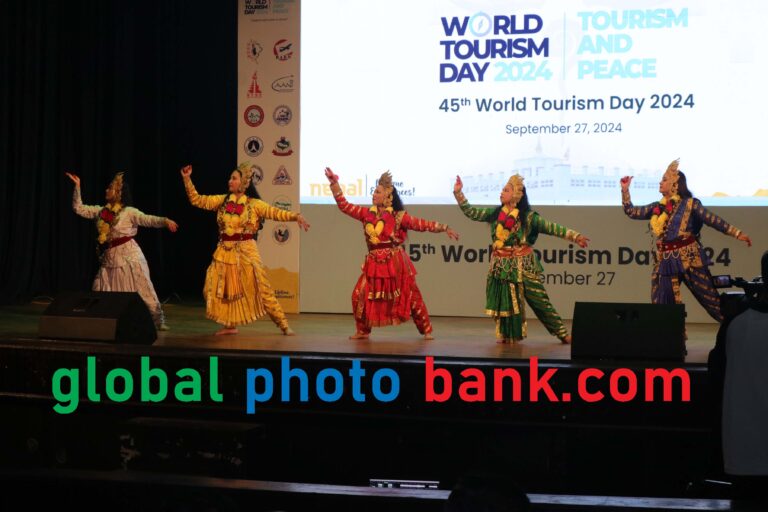 god-cultuer-dance-picture-33