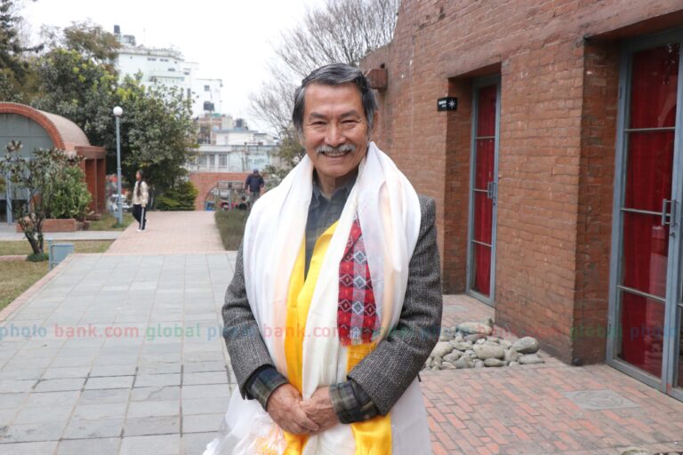 mani lama