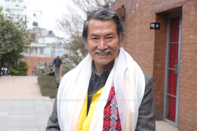 mani lama