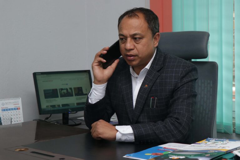 Purusottam Maharjan campus chief of  st lawrence college (3)