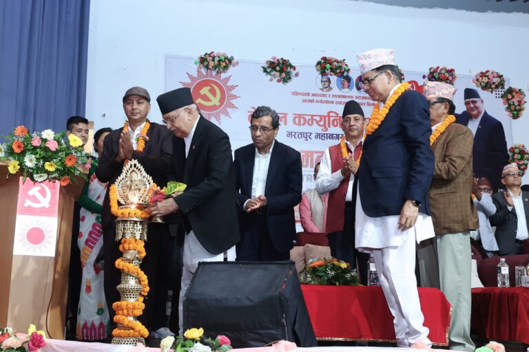 k.p Sharma oli #2nd uml bharatpru general meeting (3)