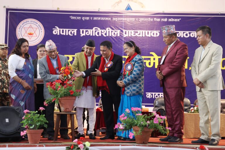 k.p sharma oli (1)