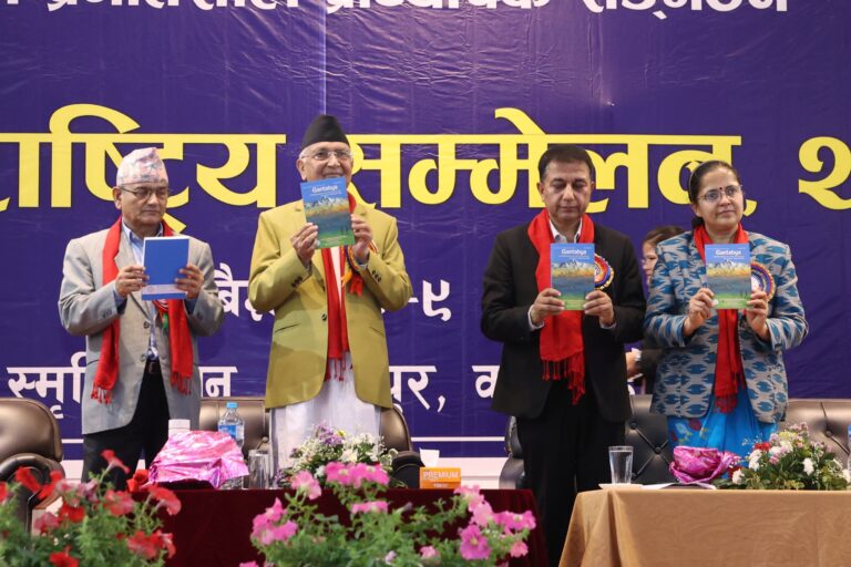 k.p sharma oli (2)