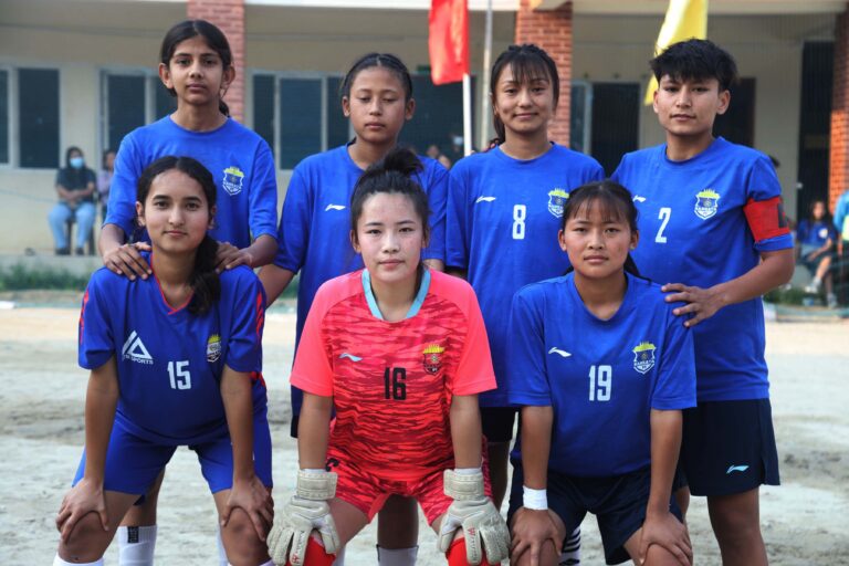 women 7side  football (15)