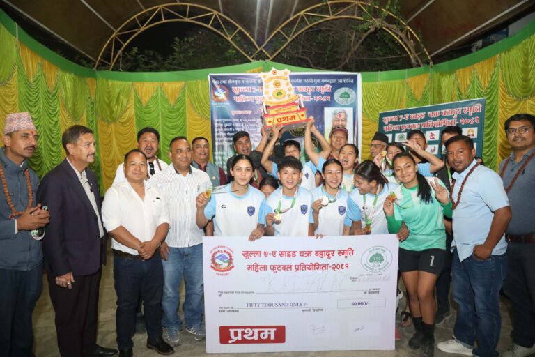 women 7side  football (4)