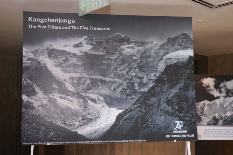 70th summit kangchenjung summit anniversari (11)