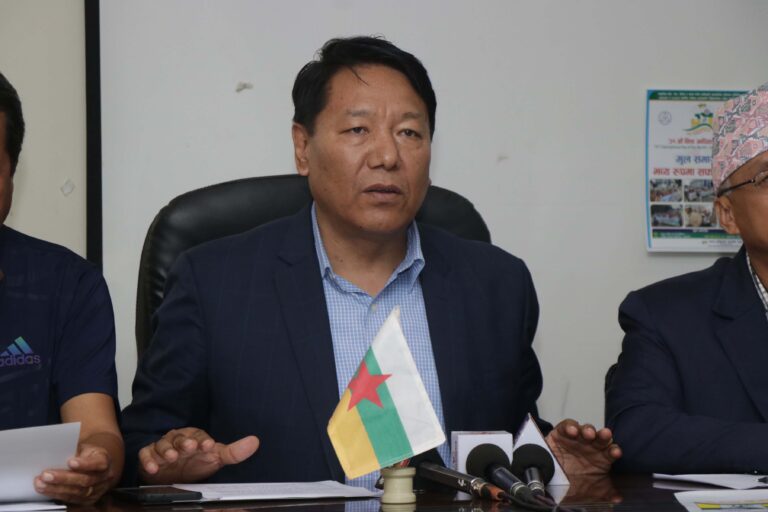 gelze lama sherpa