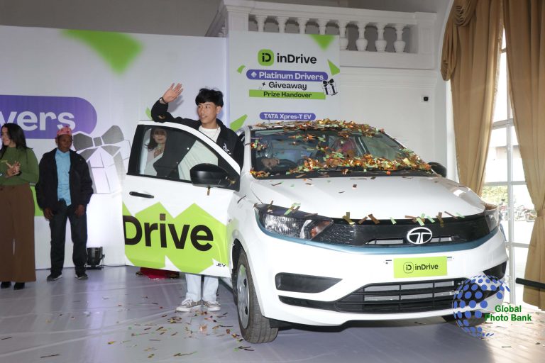 Indrive Prize Handover