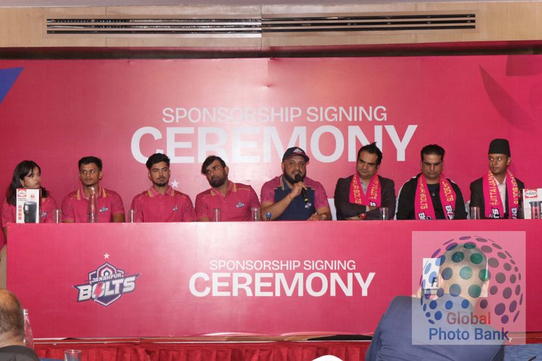 signing cermony